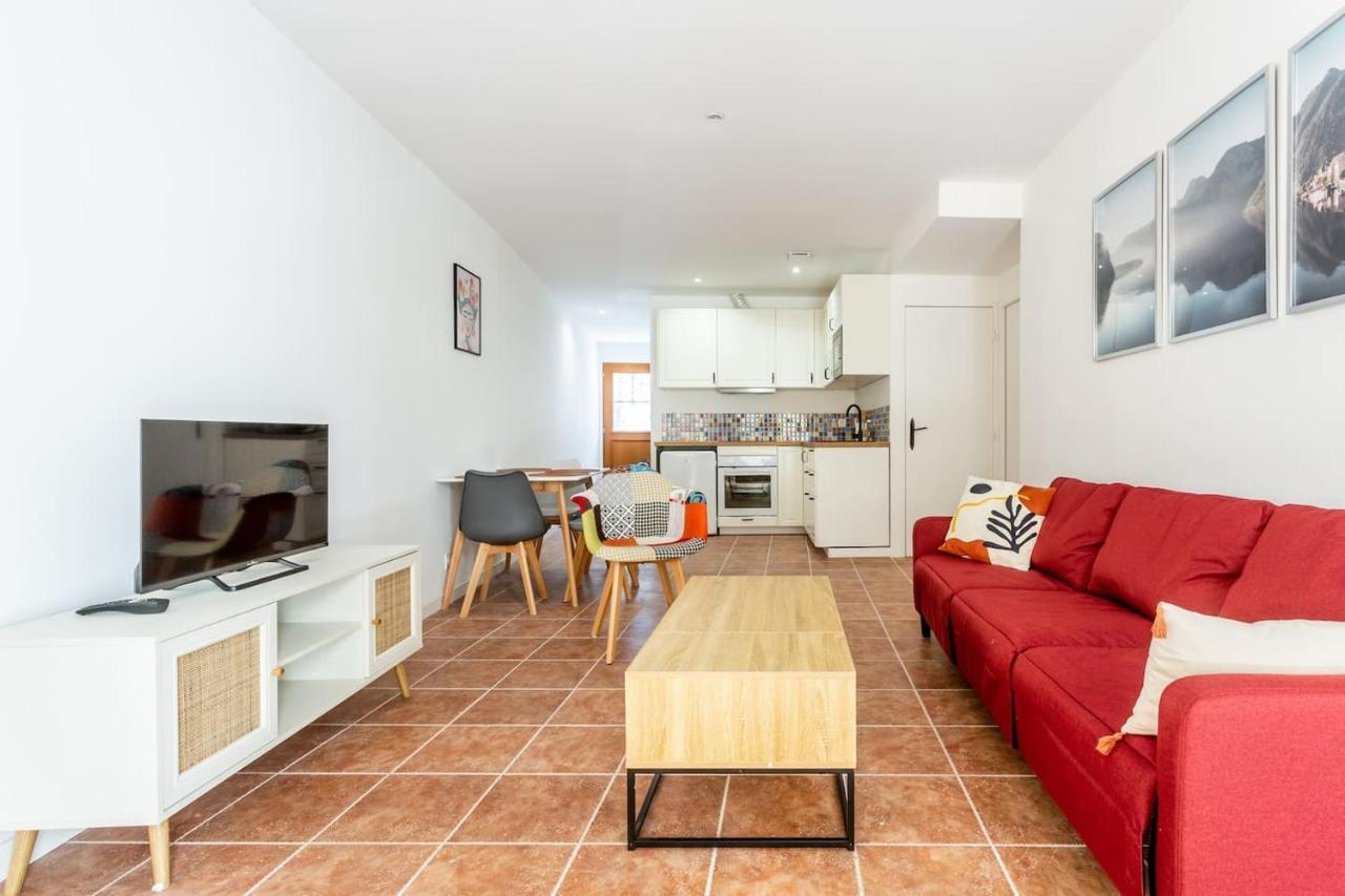 Joli Appartement Avec Jardin / Vieux-Lormont Εξωτερικό φωτογραφία